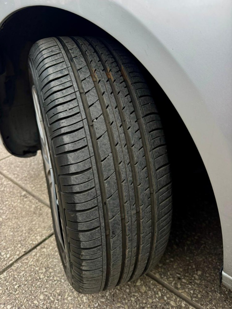 Volkswagen SURAN 1.6 l — foto 8